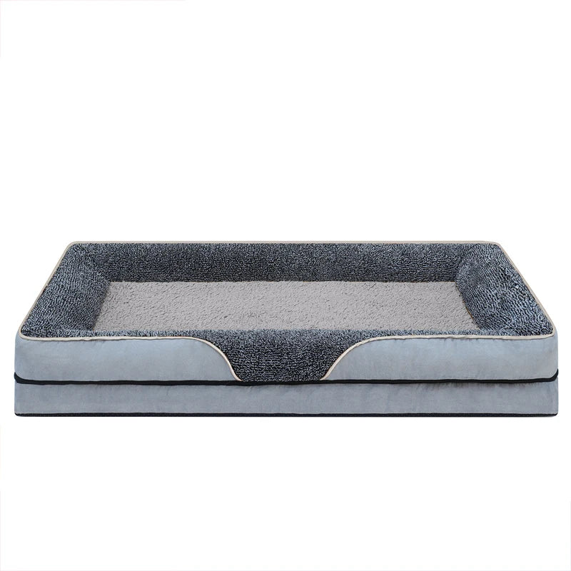 Oversized pet bed, washable with raised edges,