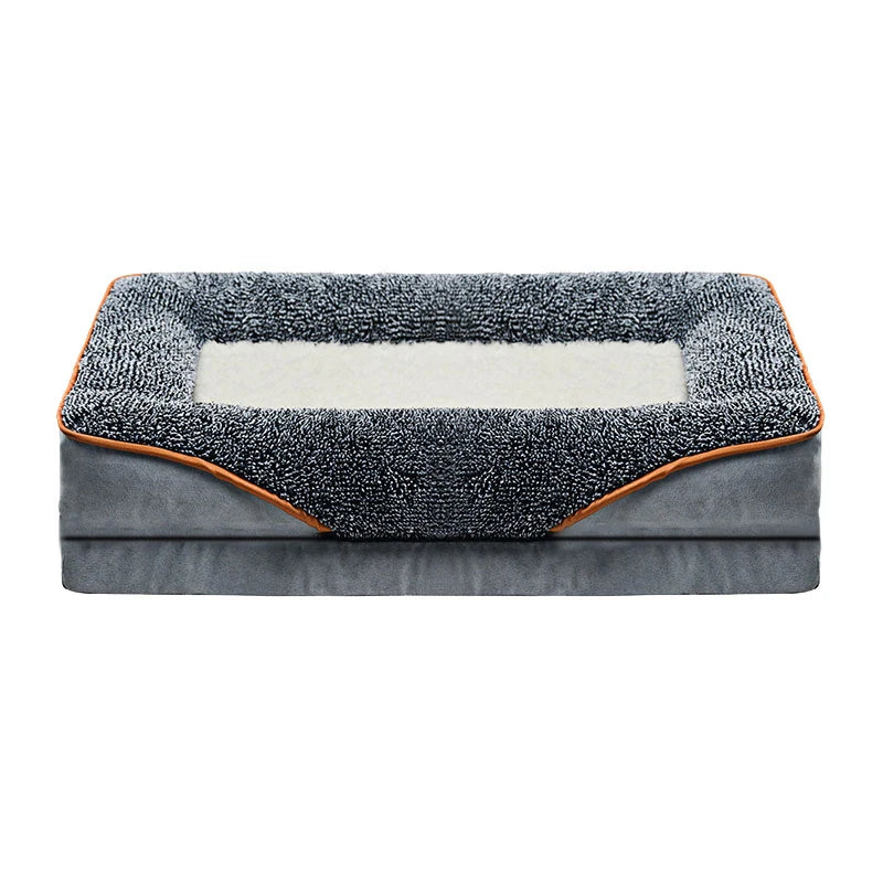 Oversized pet bed, washable with raised edges,