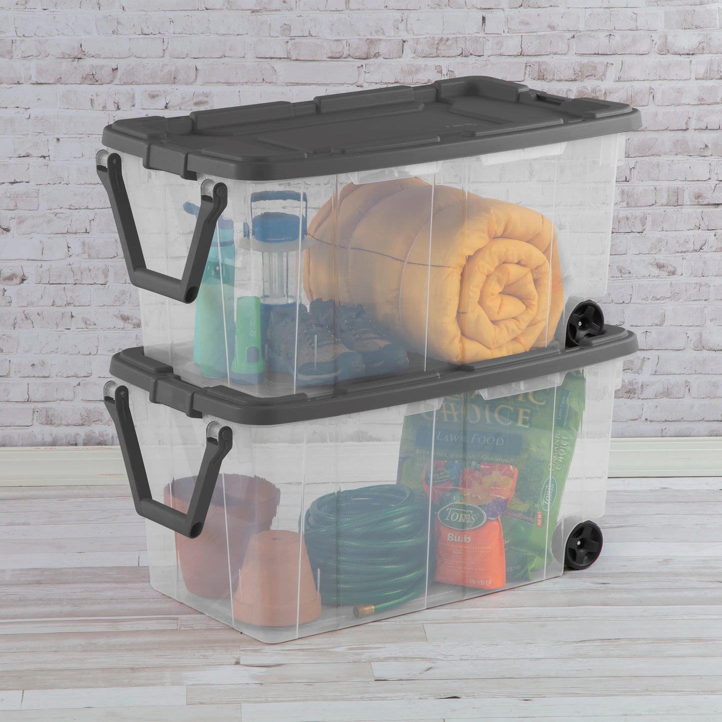 160 Quart Wheeled Stacker